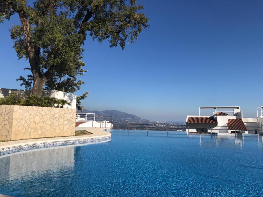 Penthouse Mit Privatem Jacuzzi In Marbella - La Mairena Leilighet Ojén Eksteriør bilde