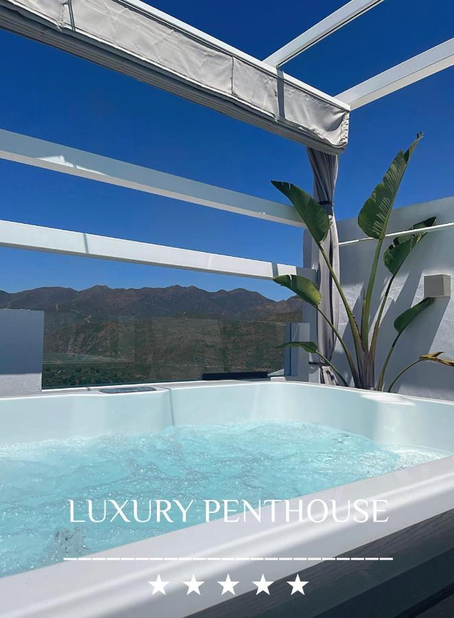 Penthouse Mit Privatem Jacuzzi In Marbella - La Mairena Leilighet Ojén Eksteriør bilde